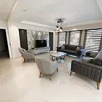 Villa Sahra Exclusive Dalyan - Family-friendly Luxury In Dalyan Centre With Large Private Pool & Garden