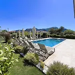 Villa Sahra Exclusive Dalyan - Family-friendly Luxury In Dalyan Centre With Large Private Pool & Garden Ortaca (Mugla)