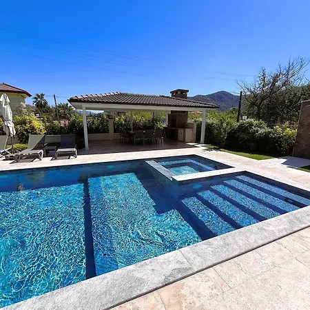 Sahra Exclusive Dalyan - Family-friendly Luxury In Dalyan Centre With Large Private Pool & Garden