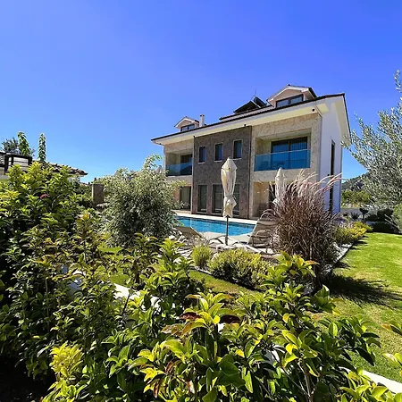 Sahra Exclusive Dalyan - Family-friendly Luxury In Dalyan Centre With Large Private Pool & Garden Vilă