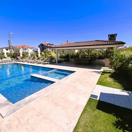 Sahra Exclusive Dalyan - Family-friendly Luxury In Dalyan Centre With Large Private Pool & Garden Vilă