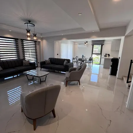 Sahra Exclusive Dalyan - Family-friendly Luxury In Dalyan Centre With Large Private Pool & Garden
