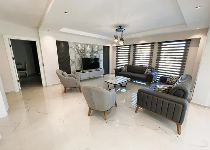 Vilă Sahra Exclusive Dalyan - Family-friendly Luxury In Dalyan Centre With Large Private Pool & Garden