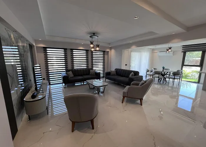 Vilă Sahra Exclusive Dalyan - Family-friendly Luxury In Dalyan Centre With Large Private Pool & Garden