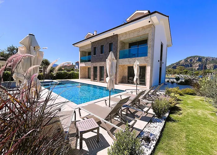 Sahra Exclusive Dalyan - Family-friendly Luxury In Dalyan Centre With Large Private Pool & Garden *
