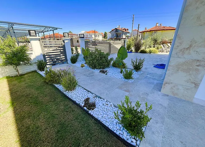 Sahra Exclusive Dalyan - Family-friendly Luxury In Dalyan Centre With Large Private Pool & Garden *