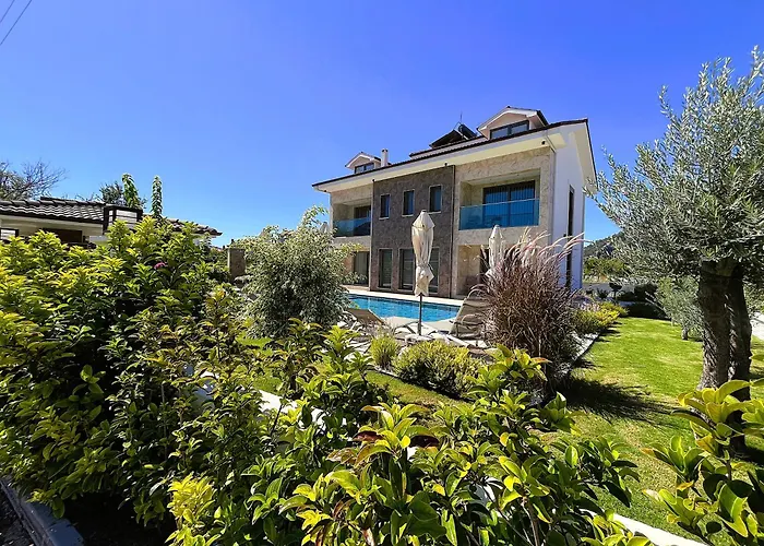 Sahra Exclusive Dalyan - Family-friendly Luxury In Dalyan Centre With Large Private Pool & Garden Villa