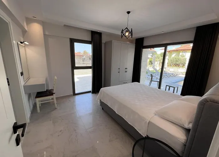 Sahra Exclusive Dalyan - Family-friendly Luxury In Dalyan Centre With Large Private Pool & Garden *