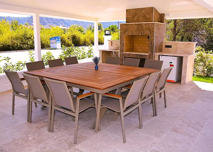 Sahra Exclusive Dalyan - Family-friendly Luxury In Dalyan Centre With Large Private Pool & Garden Ortaca (Mugla)