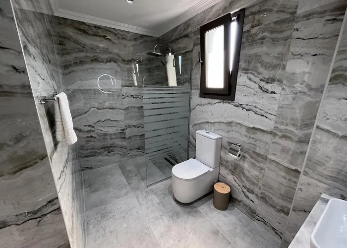 Sahra Exclusive Dalyan - Family-friendly Luxury In Dalyan Centre With Large Private Pool & Garden *